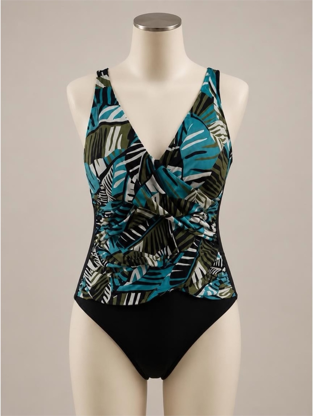 DreamShaper by Miraclesuit Megan one-piece swimsuit tropical leaf print